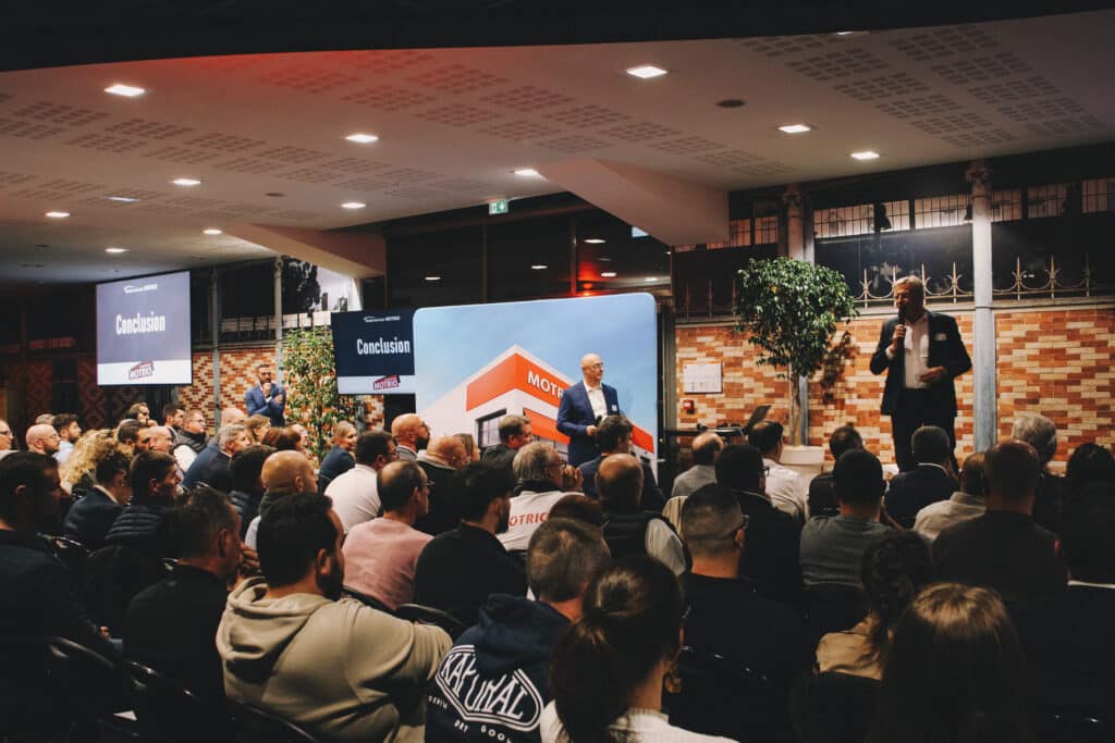 Vincent Gaillard - CONVENTION_MOTRIO_25_(12) Vincent Gaillard CONVENTION MOTRIO 25 12