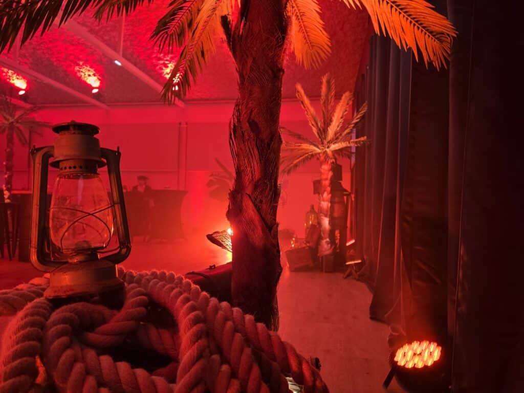 AVDJ LES CORSAIRES 12