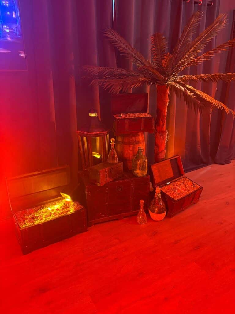 AVDJ LES CORSAIRES 30