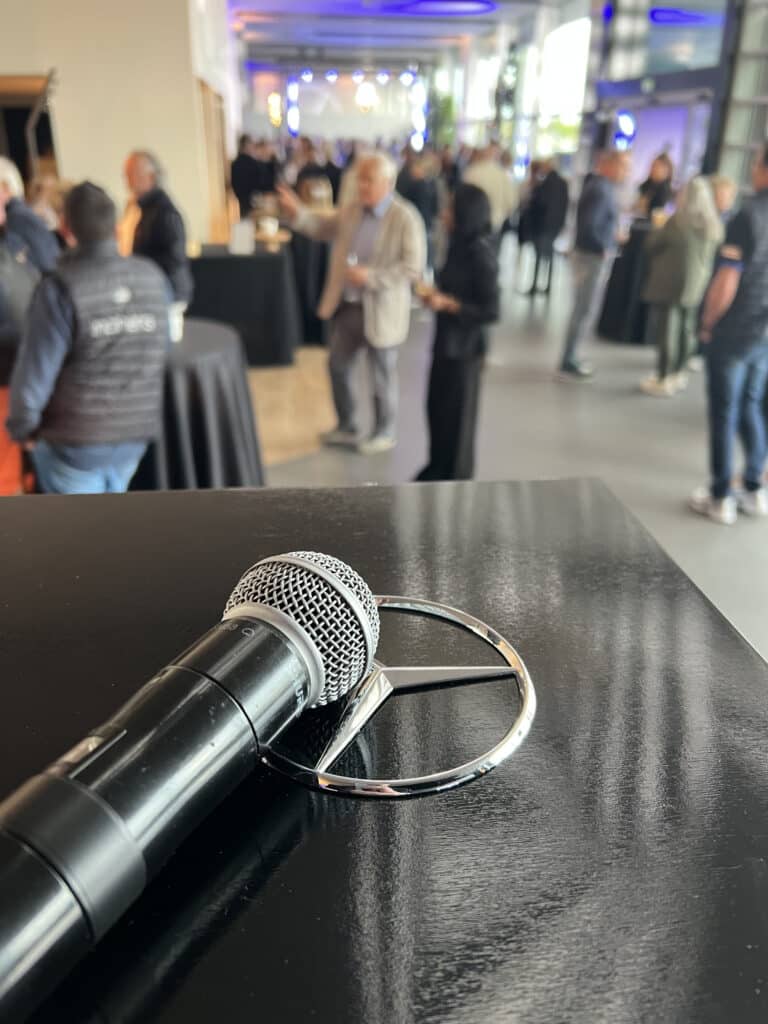 Vincent gaillard - Animateur MC Mercedes Vannes 3 Vincent gaillard Animateur MC Mercedes Vannes 3